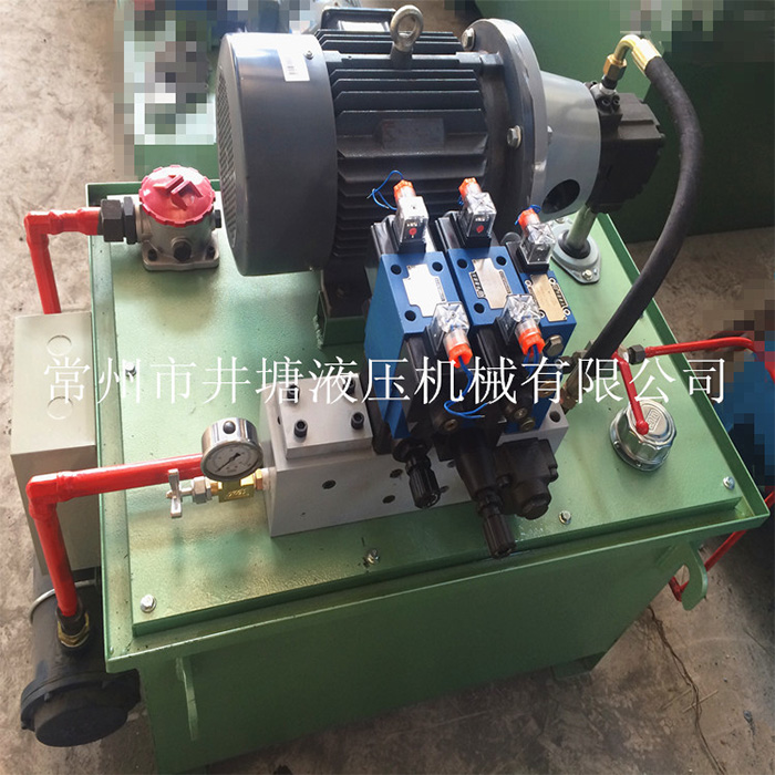 密炼机液压站