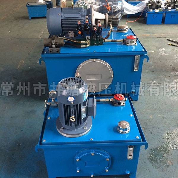 集成组合式的液压源集中设置实现可移动工况