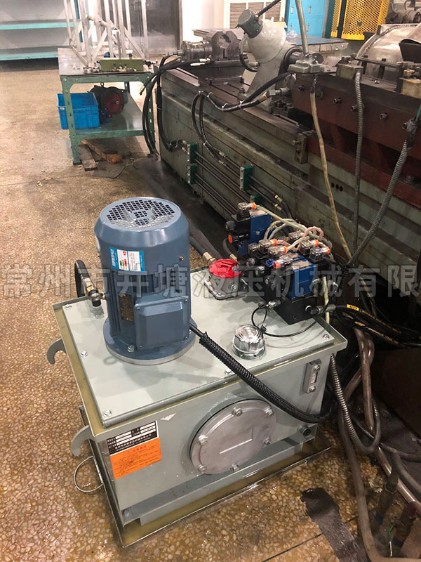 液压机是以液体为工作物质传递动力完成各种技术的先进液压机。